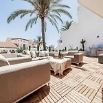Super Stylish Apartment In Fantastic Location